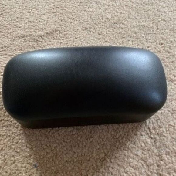 Nike Hard Shell Eyeglass Case - Picture 2 of 6